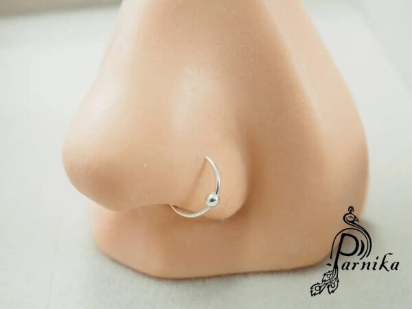 Small round nose pin with ball