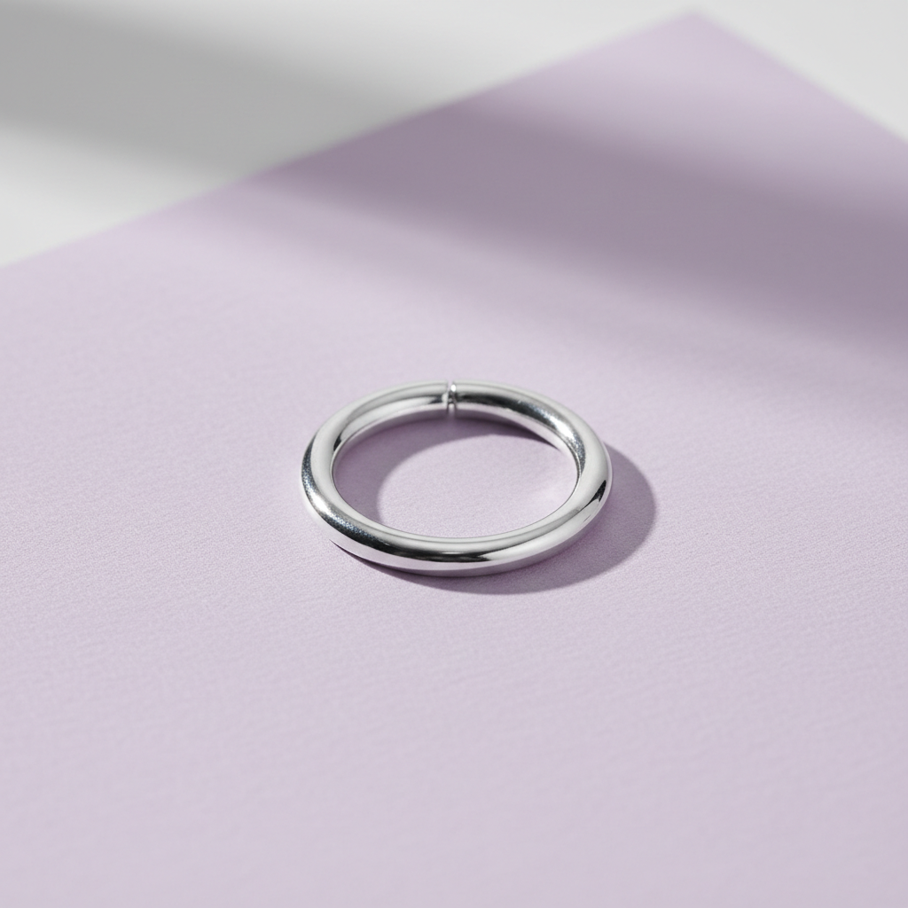 MJNP0034_3 Round kada in silver