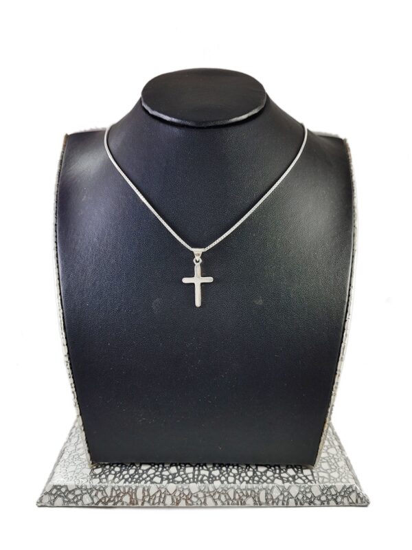 Holy cross pendent in pure silver for girls and women