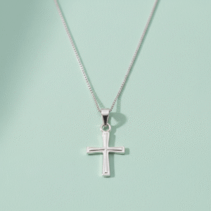 Holy cross pendent in pure silver for girls and women