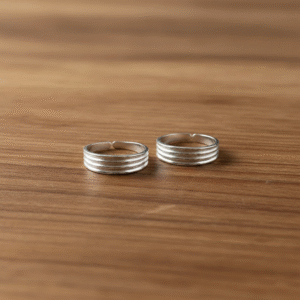 Plain Simple Three Line Toe Rings