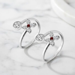 Top Open Floral Design Silver Toe Ring