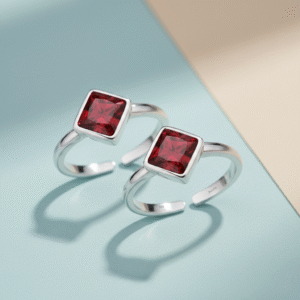 Square shape pure silver toe ring with stone