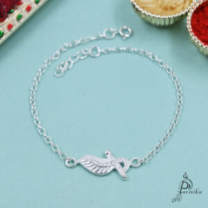 Flute with Mor Pankh Rakhi Bracelet