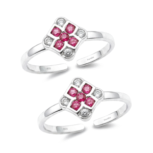Pink CZ cluster toe ring with square arrangement of cubic zirconia stones
